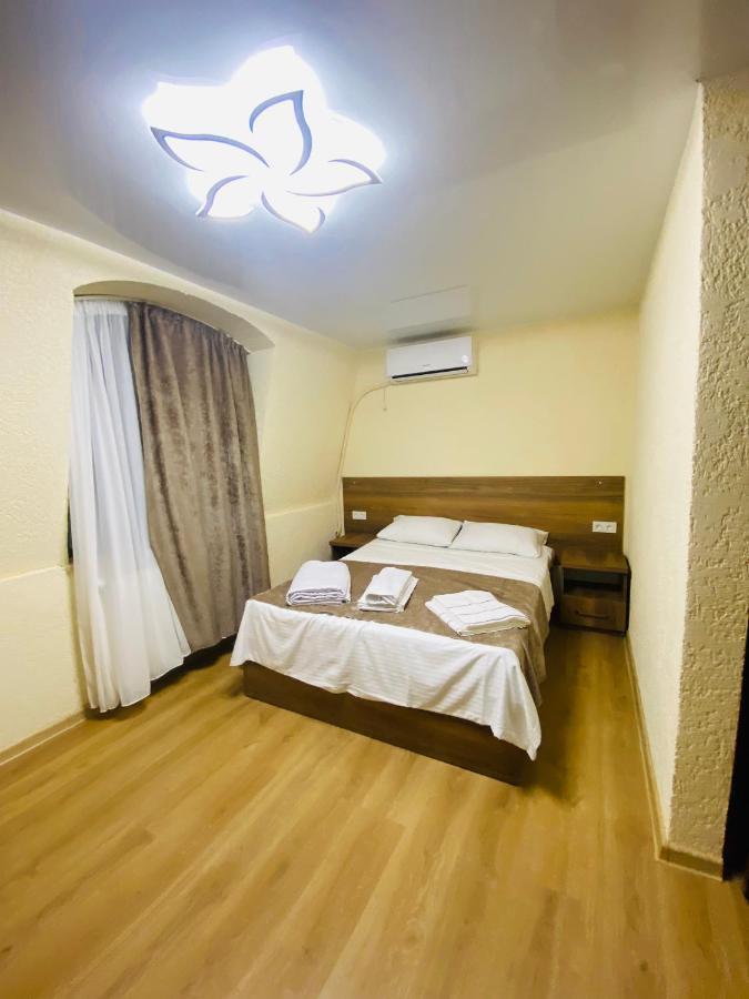 Hotel Sunrise كوتايسي المظهر الخارجي الصورة