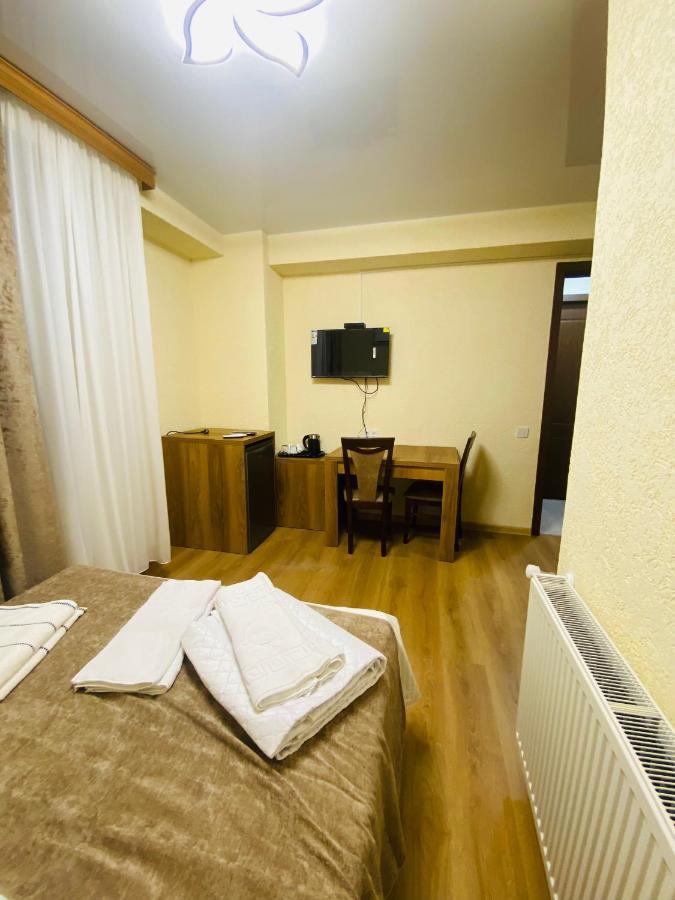Hotel Sunrise كوتايسي المظهر الخارجي الصورة